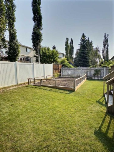 185 Tuscarora Close Nw, Calgary, AB - Outdoor With Backyard