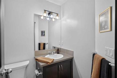 19 Marine Drive Se, Calgary, AB - Indoor Photo Showing Bathroom