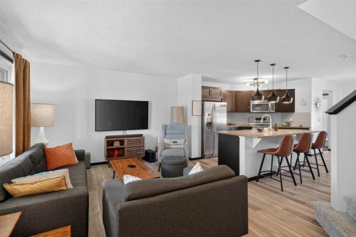 19 Marine Drive Se, Calgary, AB - Indoor