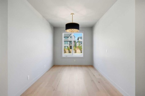 3 Mystic Ridge Way Sw, Calgary, AB - Indoor Photo Showing Other Room