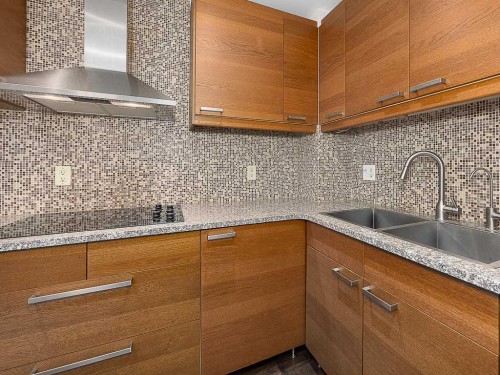 3782 Douglas Ridge Link Se, Calgary, AB - Indoor Photo Showing Kitchen With Double Sink