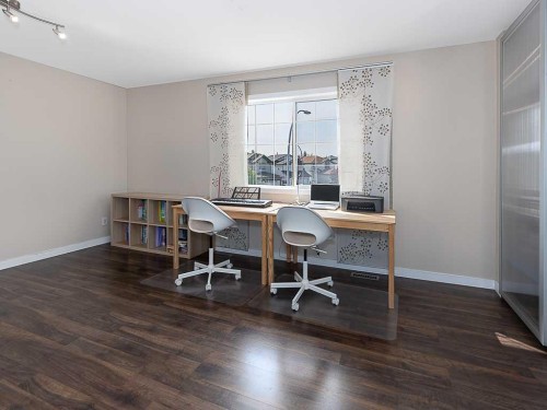 3782 Douglas Ridge Link Se, Calgary, AB - Indoor Photo Showing Office