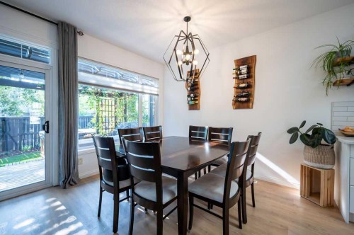 98 Chapala Grove Se, Calgary, AB - Indoor Photo Showing Dining Room