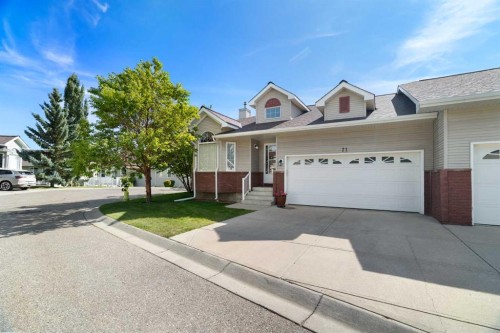 71 Scotia Landing Nw, Calgary, AB - Outdoor With Facade