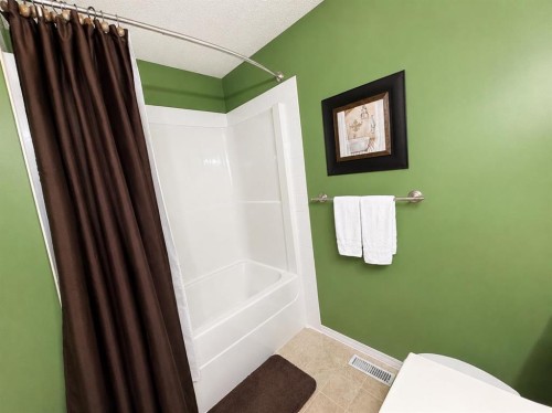122 Bridlewood Lane Sw, Calgary, AB - Indoor Photo Showing Bathroom