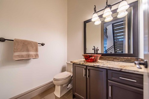 1109 Coopers Drive Sw, Airdrie, AB - Indoor Photo Showing Bathroom