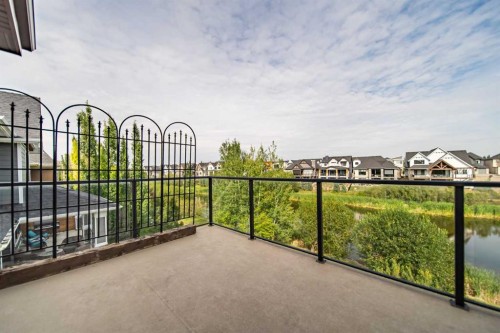 1109 Coopers Drive Sw, Airdrie, AB - Outdoor With Balcony