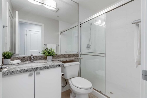 604-77 Spruce Place Sw, Calgary, AB 