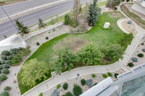 604-77 Spruce Place Sw, Calgary, AB 