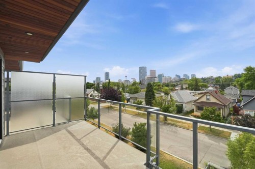422 6A Street Ne, Calgary, AB - Outdoor With Balcony With View With Exterior