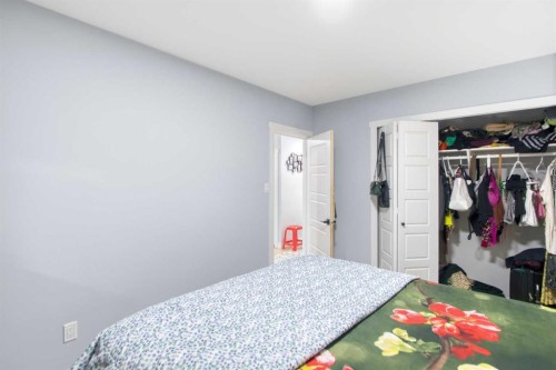 205-8231 Elbow, Calgary, AB - Indoor Photo Showing Bedroom