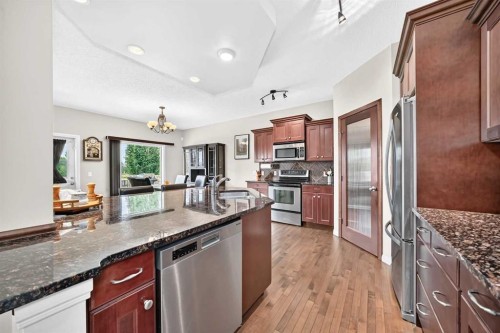 212 Aspenmere Close, Chestermere, AB 