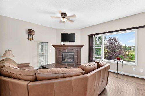 212 Aspenmere Close, Chestermere, AB 