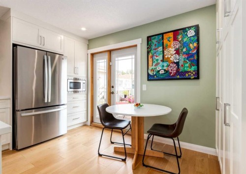 6 Vandoos Villas Nw, Calgary, AB - Indoor Photo Showing Other Room