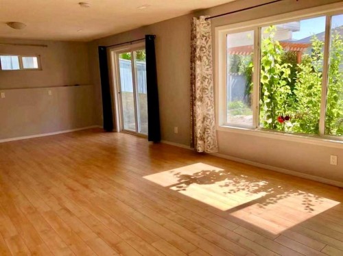 65 Tuscarora Place Nw, Calgary, AB - Indoor Photo Showing Other Room