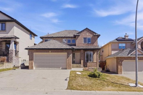 18 Royal Crest Way Nw, Calgary, AB - Outdoor With Facade