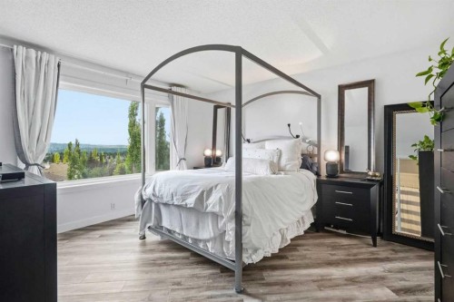 173 Tuscany Ridge View Nw, Calgary, AB - Indoor Photo Showing Bedroom