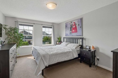 16 Cranberry Green Se, Calgary, AB - Indoor Photo Showing Bedroom
