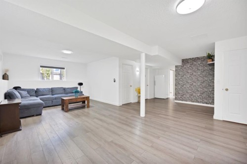 38 Balsam Crescent, Olds, AB - Indoor