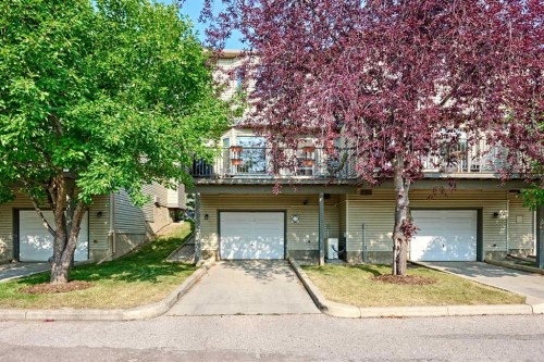 193 Patina Park Sw, Calgary, AB - Outdoor
