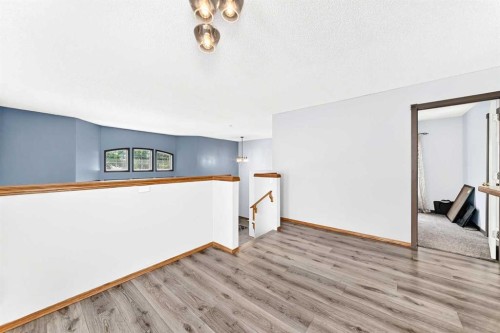 87 Tarington Road Ne, Calgary, AB - Indoor Photo Showing Other Room