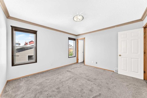 87 Tarington Road Ne, Calgary, AB - Indoor Photo Showing Other Room