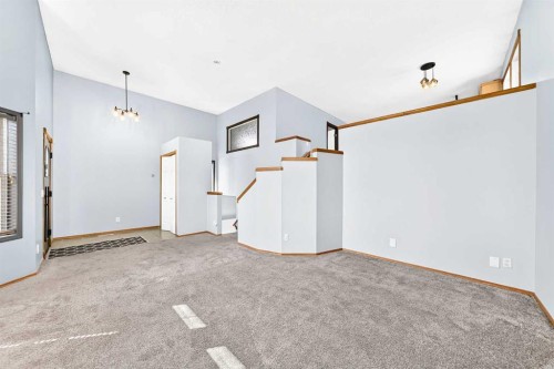 87 Tarington Road Ne, Calgary, AB - Indoor Photo Showing Other Room