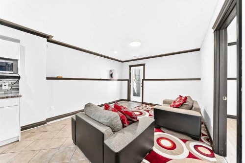 87 Tarington Road Ne, Calgary, AB -  Photo Showing Other Room