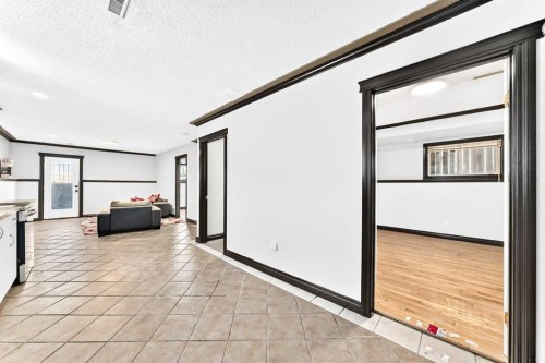 87 Tarington Road Ne, Calgary, AB -  Photo Showing Other Room