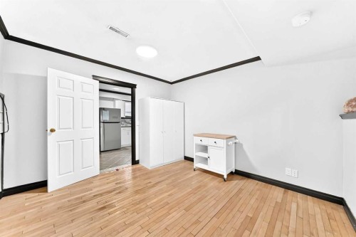 87 Tarington Road Ne, Calgary, AB - Indoor Photo Showing Other Room