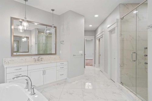 216 Aspen Summit Bay Sw, Calgary, AB 