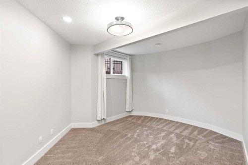 216 Aspen Summit Bay Sw, Calgary, AB 