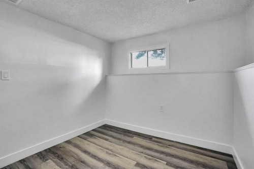 55 Falton Close Ne, Calgary, AB - Indoor Photo Showing Other Room