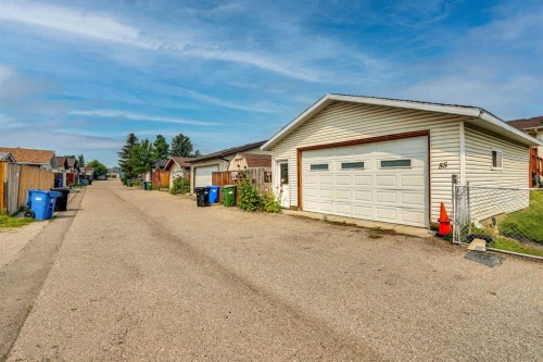 55 Falton Close Ne, Calgary, AB - Outdoor