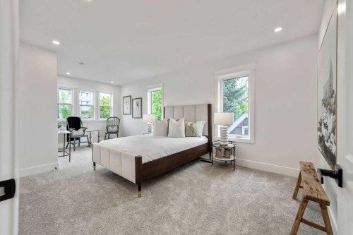 45 25 Avenue Sw, Calgary, AB - Indoor Photo Showing Bedroom