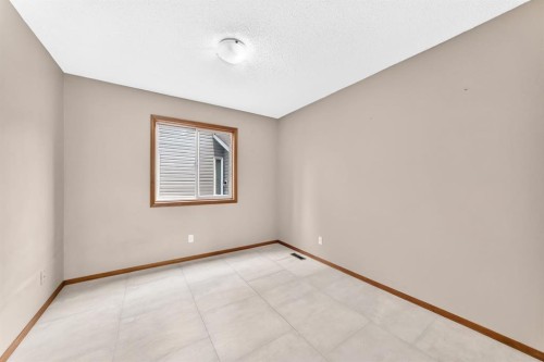 434 Millrise Drive Sw, Calgary, AB 