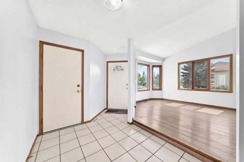 434 Millrise Drive Sw, Calgary, AB 