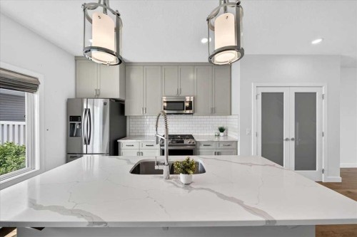 14945 1 Street Nw, Calgary, AB - Indoor Photo Showing Kitchen With Upgraded Kitchen