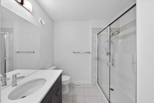 14945 1 Street Nw, Calgary, AB - Indoor Photo Showing Bathroom