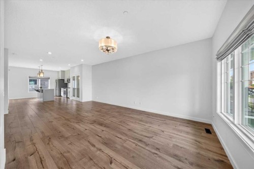 14945 1 Street Nw, Calgary, AB - Indoor Photo Showing Other Room