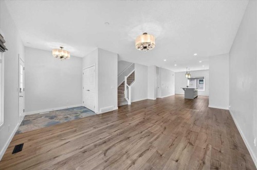 14945 1 Street Nw, Calgary, AB - Indoor Photo Showing Other Room