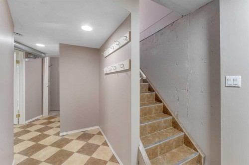 112 Penmeadows Close Se, Calgary, AB - Indoor Photo Showing Other Room