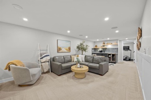 67 Hollyburn Road Sw, Calgary, AB - Indoor