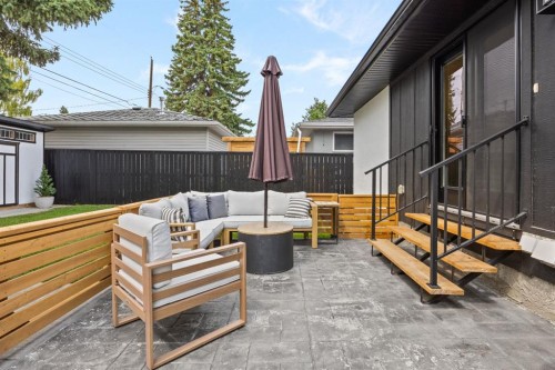 67 Hollyburn Road Sw, Calgary, AB - Outdoor With Deck Patio Veranda With Exterior