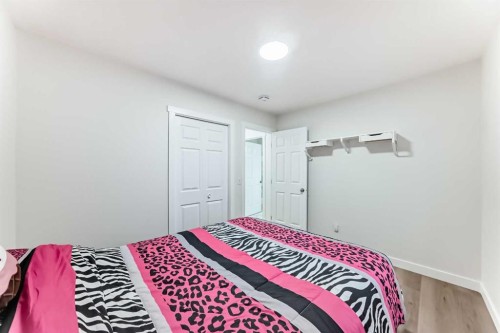 170 Country Hills Heights, Calgary, AB - Indoor Photo Showing Bedroom