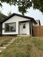 363 Falton Drive NE Calgary, AB T1Y 1B2