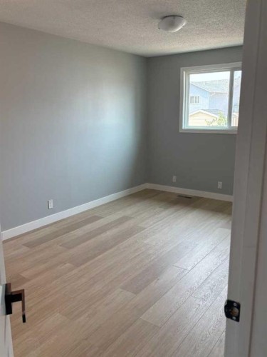 363 Falton Drive Ne, Calgary, AB - Indoor Photo Showing Other Room