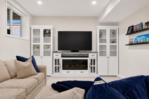 168 West Springs Close Sw, Calgary, AB - Indoor Photo Showing Living Room