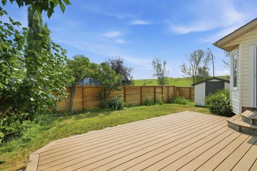 42 Sunvista Crescent Se, Calgary, AB - Outdoor