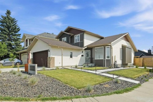 42 Sunvista Crescent Se, Calgary, AB - Outdoor